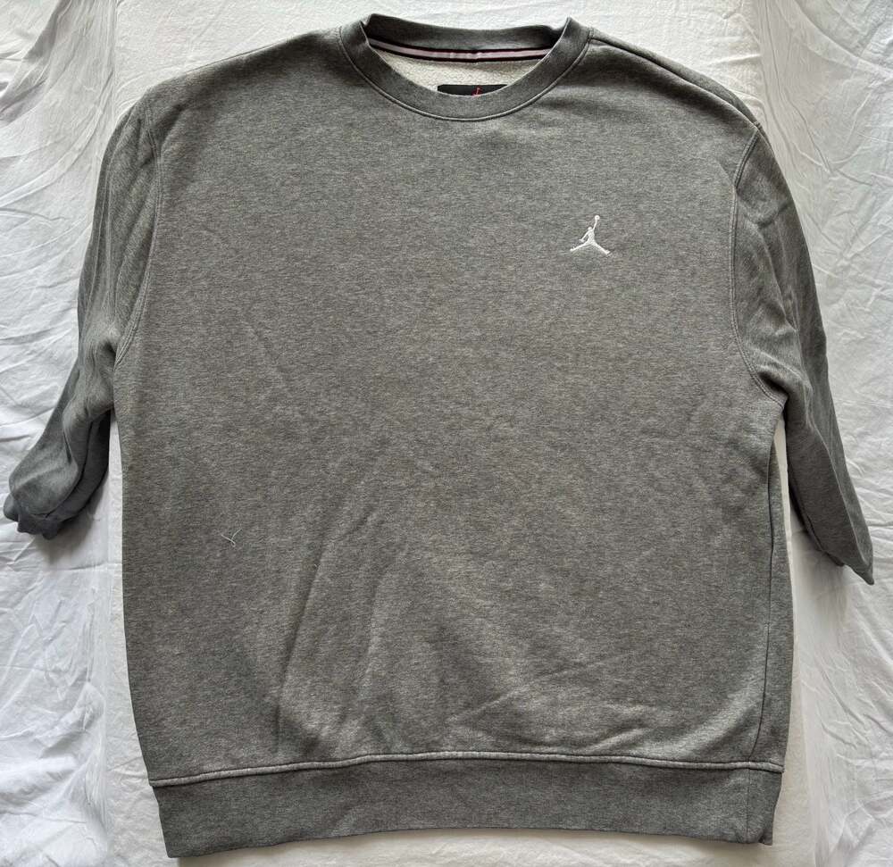 Jordan Brooklyn Fleece Crewneck Sweatshirt and Jogger Pants Matching Set - Picture 2 of 6